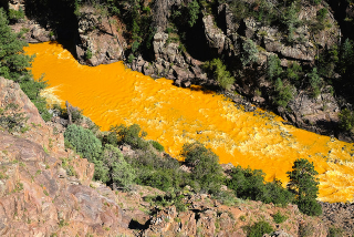 The polluted Animas River in Colorado, following the Gold King Mine spill. Photo: Mor / Flickr